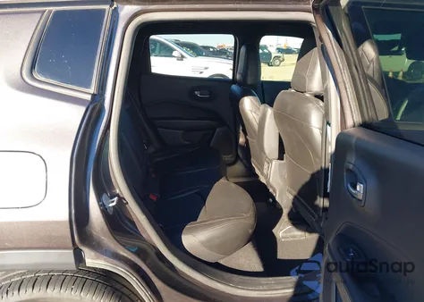 2021 Jeep Compass 80Th Anniversary Fwd z USA, uszkodzony, nr VIN 3C4NJCEB4MT571563